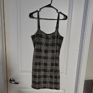 Forever 21 Black and White Sheath Mini Dress